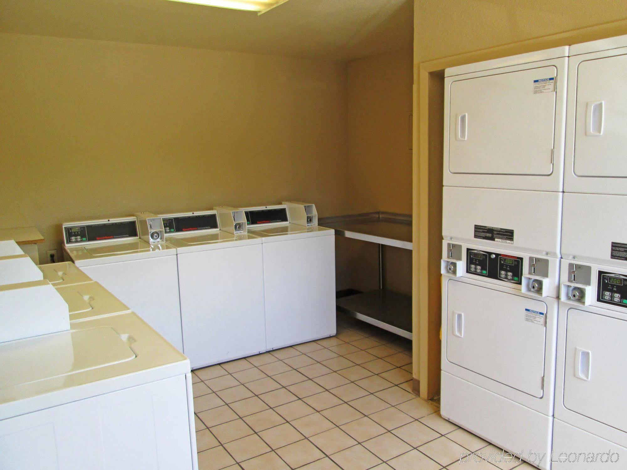 Extended Stay America Suites - Arlington Bagian luar foto